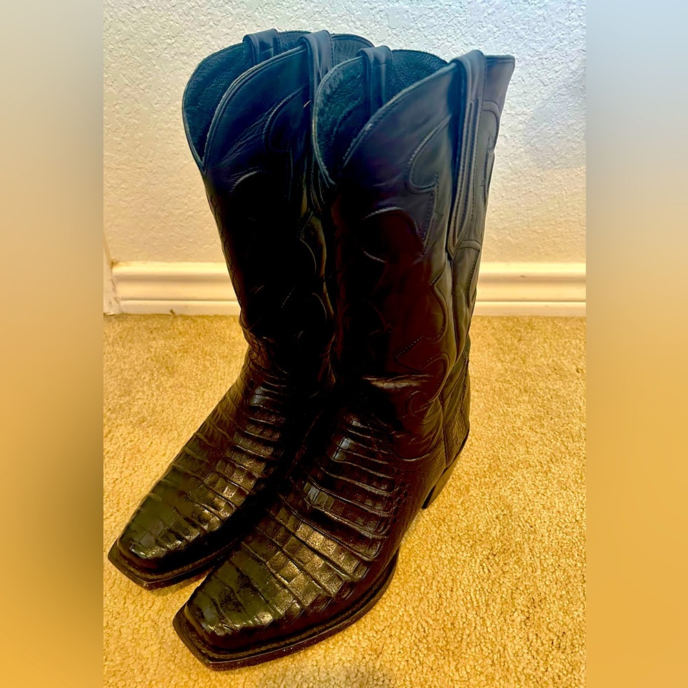 Men’s Lucchese Black Cayman Western Boots 
Size 11D
Mint Condition